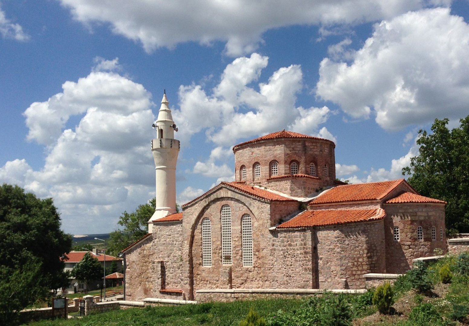 Bağbozumu & Çilek Hasadı
